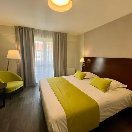Hotel Le Ménestrel 3*